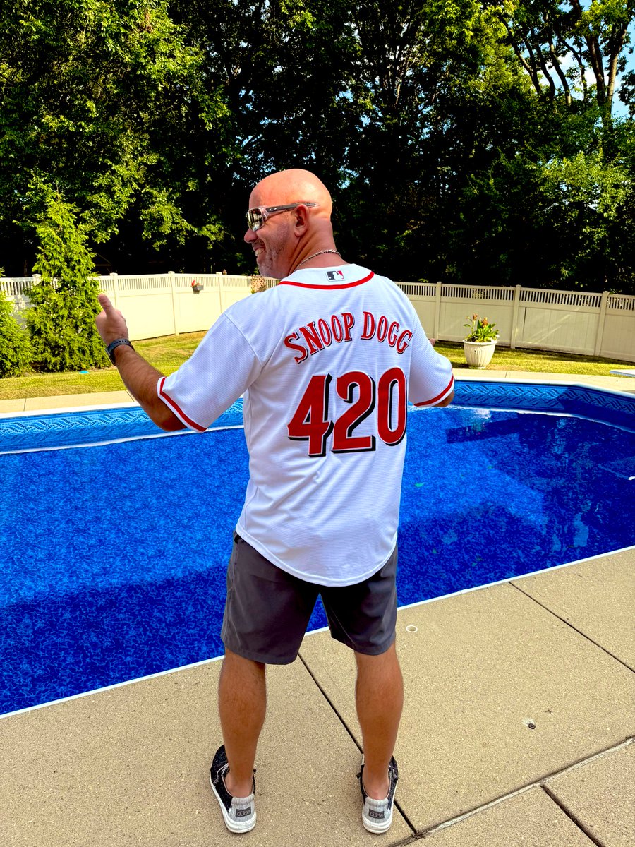 Eric Dolfan Derr tweet media