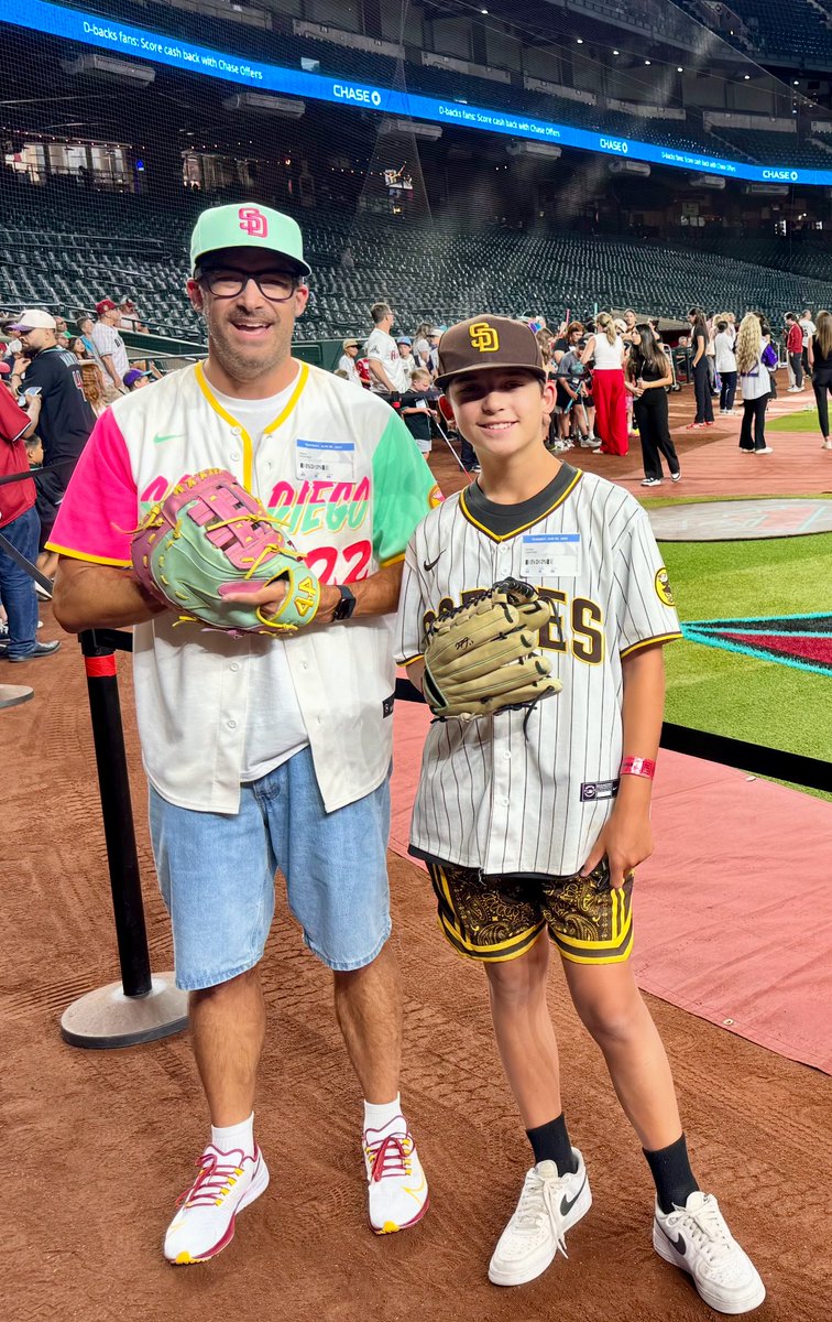 RaoulMartinezTV's tweet image. Happy 14th birthday to our friends at @44ProCustom ! #MadeInSanDiego #Local #SanDiego