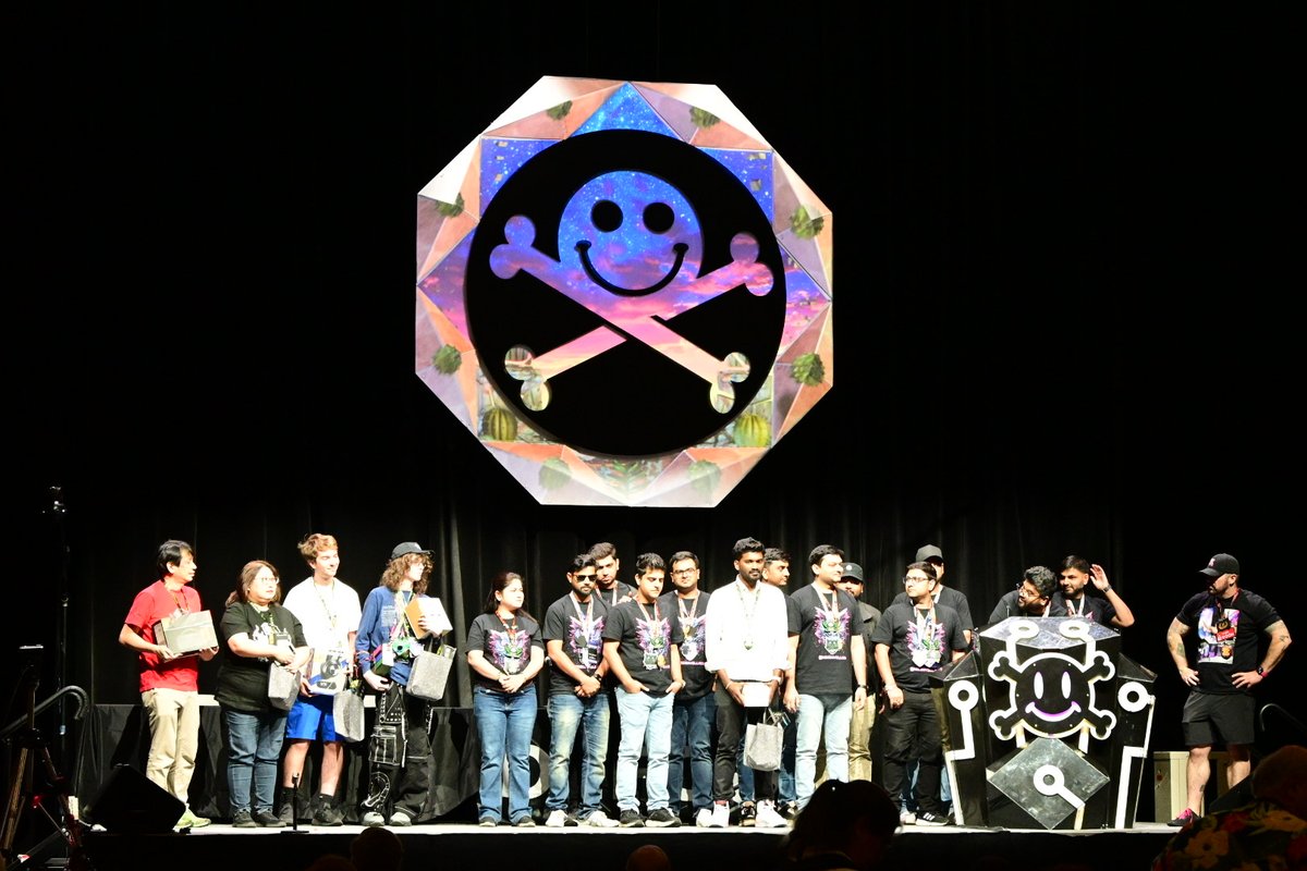 DEF CONのRecon Villageで開催された実企業をrecon/OSINTするCTF「Live Recon」で2位に入りました！ Thank you Recon Village for another engaging game!  #defcon33