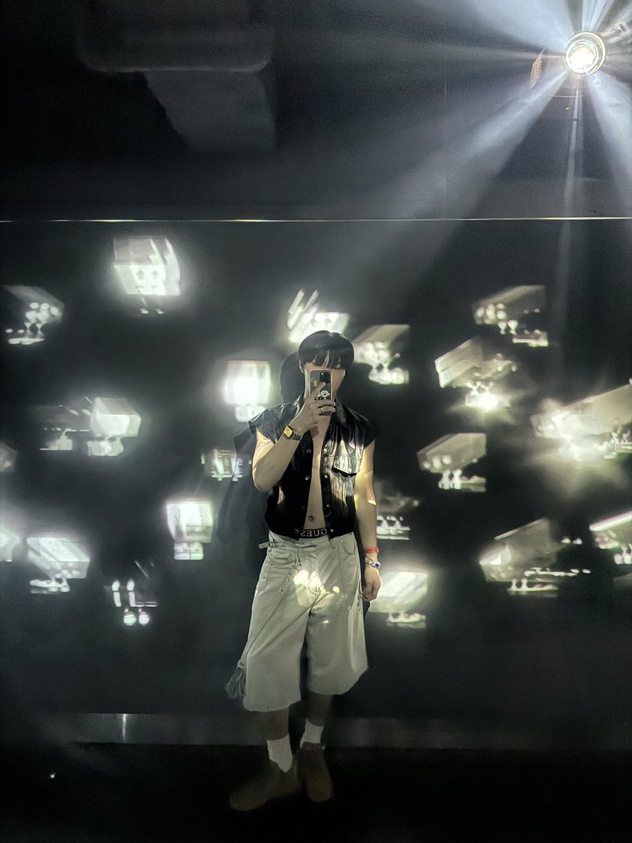 도파민 퍼블릭... 하하핳 버튼만 풀었던~~