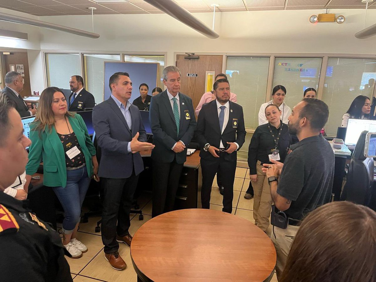 💡 Se abordaron estrategias de seguridad y oportunidades de desarrollo, así como el uso de tecnologías y sistemas de videovigilancia. También se conoció de cerca la parte operativa de la corporación.