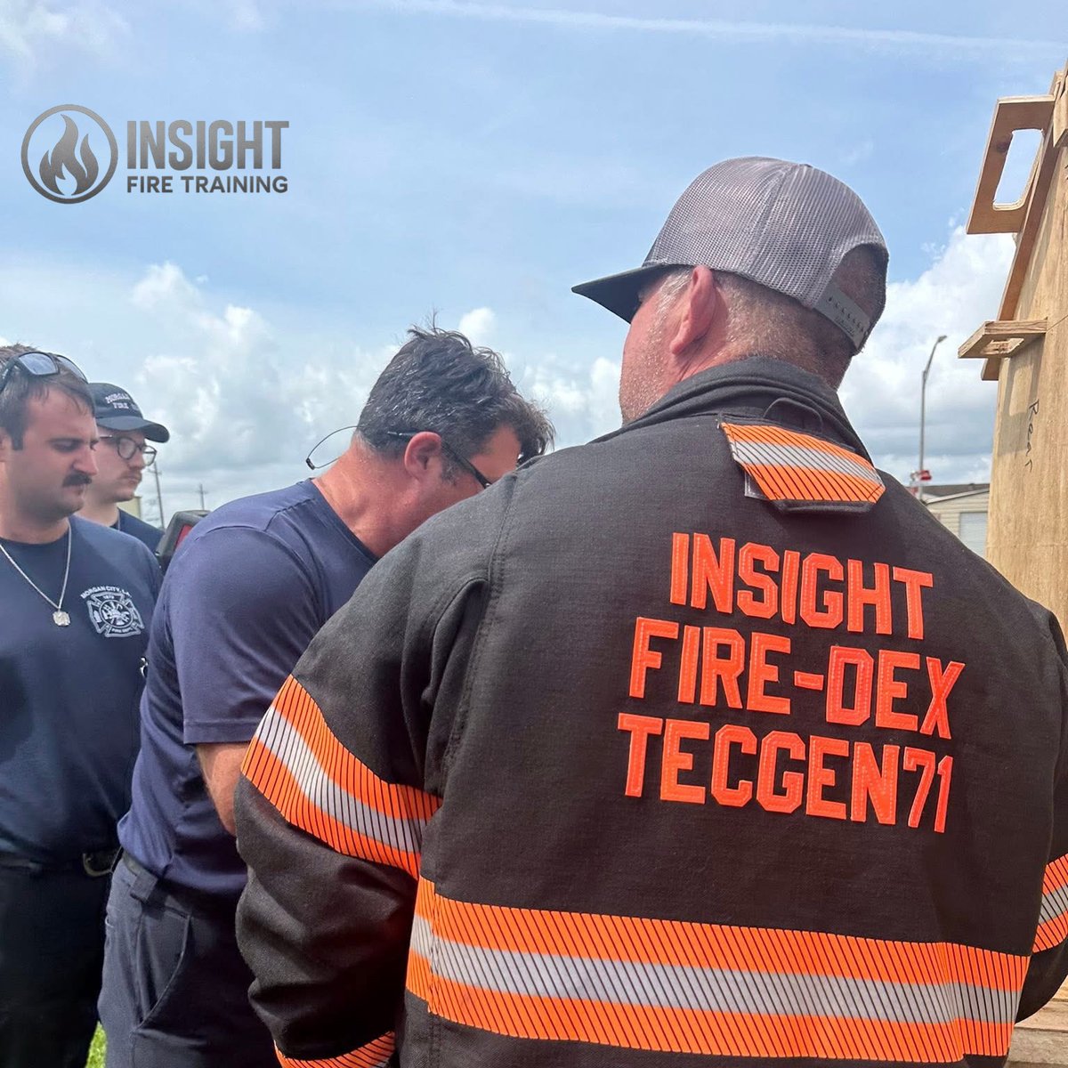 KTFBurnsDC's tweet image. Thank you Fire-Dex for your continued support!

Insight Training proudly wears AeroFlex &amp;amp; TECGEN71 PPE

#thepatch #firedex #firedexppe