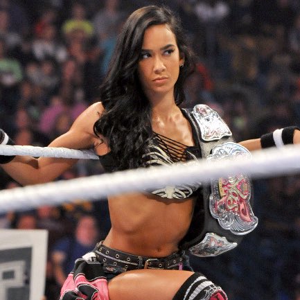 emmi ⋆｡°✩ 𑣿 tweet media