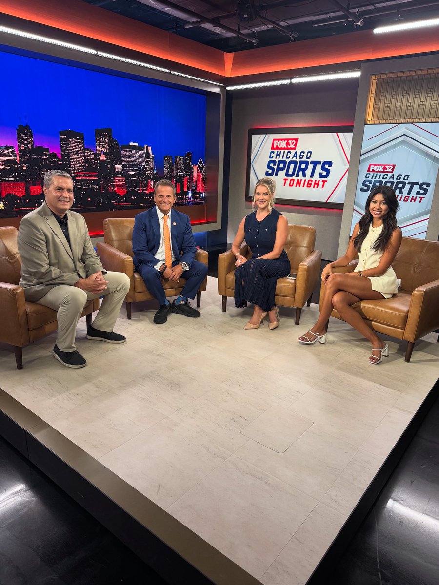 Lou Canellis FOX 32 (@loucanellis) on Twitter photo #Bears look good vs. #dolphins? 10pm TONIGHT! Ben Johnson ok in 1st game as head coach? Tyson Bagent? How impressive was Austin Booker? <a href="/CassieCarlsonTV/">Cassie Carlson</a> <a href="/ttinanguyen/">Tina Nguyen</a> <a href="/DavidHaugh/">David Haugh</a> <a href="/670TheScore/">670 The Score</a> <a href="/fox32news/">FOX 32 News</a> <a href="/fox32sports/">FOX 32 Sports</a> Chicago Sports Tonight, #bears talk for full 30 min Fox 32 Chgo #Bears look good vs. #dolphins? 10pm TONIGHT! Ben Johnson ok in 1st game as head coach? Tyson Bagent? How impressive was Austin Booker? <a href="/CassieCarlsonTV/">Cassie Carlson</a> <a href="/ttinanguyen/">Tina Nguyen</a> <a href="/DavidHaugh/">David Haugh</a> <a href="/670TheScore/">670 The Score</a> <a href="/fox32news/">FOX 32 News</a> <a href="/fox32sports/">FOX 32 Sports</a> Chicago Sports Tonight, #bears talk for full 30 min Fox 32 Chgo