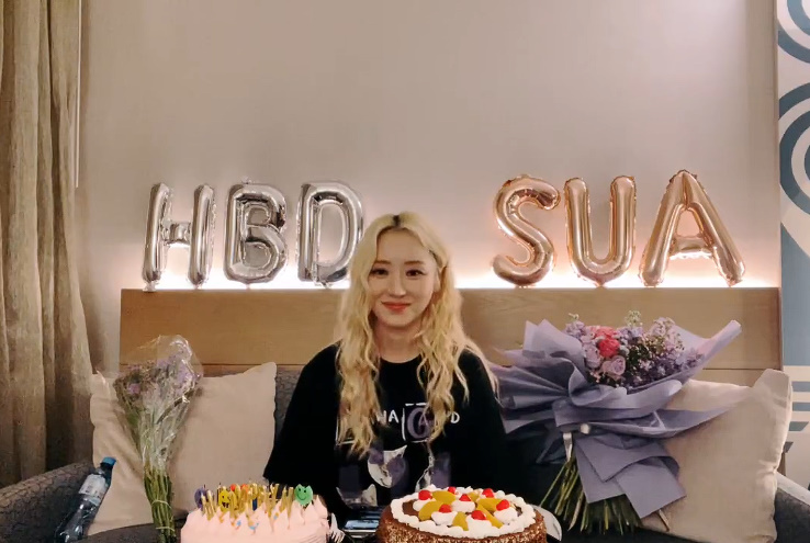 2Moori's tweet photo. 🐥: Ystd JIU said I'm not 31, I'm 13~ https://t.co/DOr1eSt9Lk