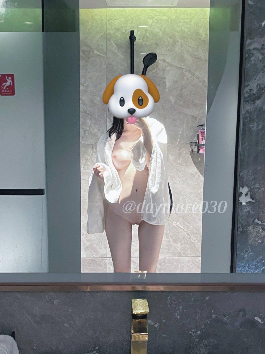 福利姬白日梦魇分享的黄推图片2 - 网红私拍内容