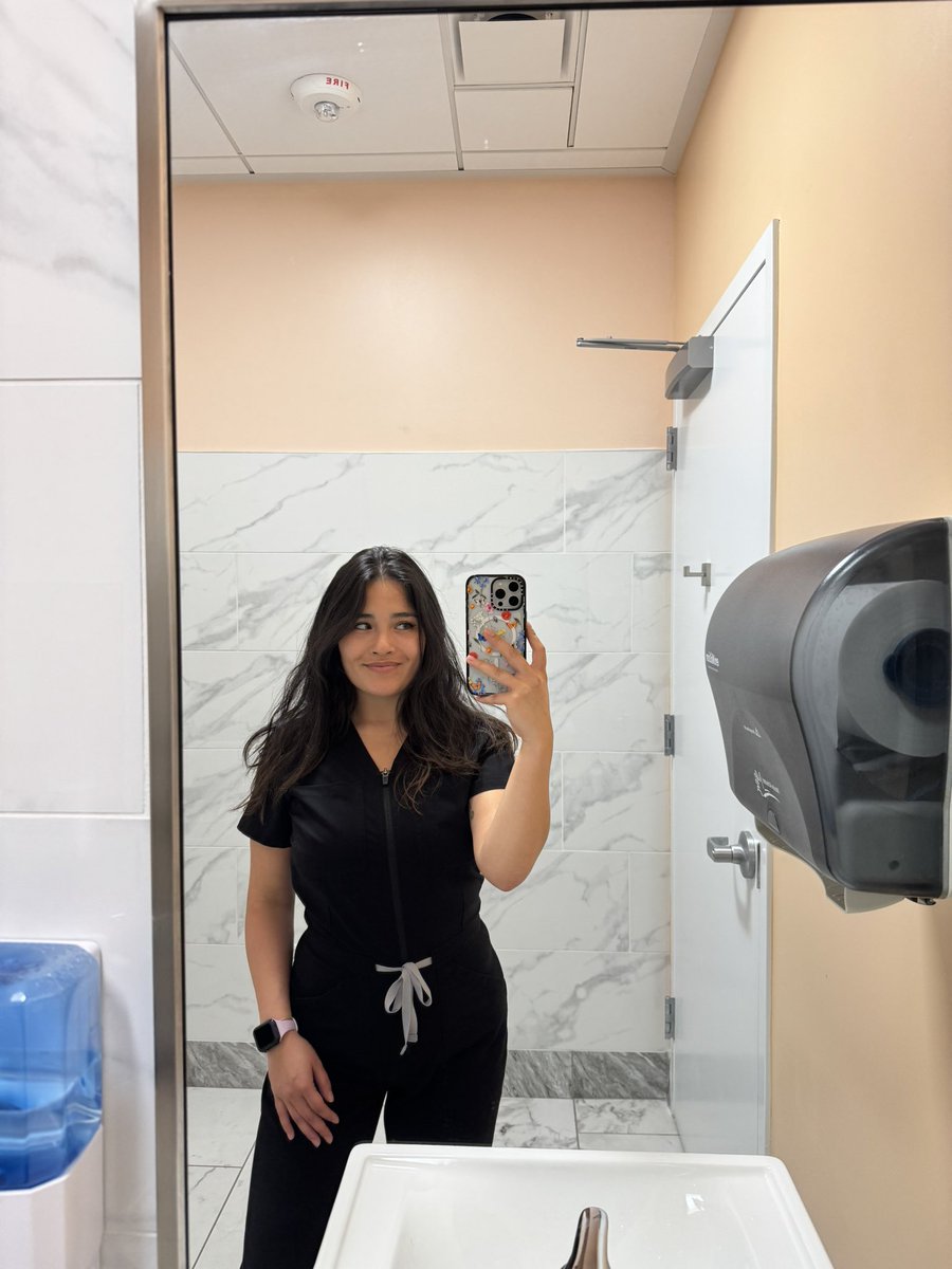 lizbeth 🦋 tweet media