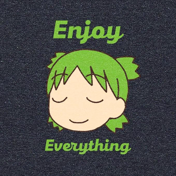 原画展グッズのTシャツ(おすまし顔)、Lサイズのみamazonに再入荷しました。 「よつばと!」Tシャツ(おすまし顔) 少しビンテージっぽいプリントのデザイン。今回の入荷はこれでラストになります。