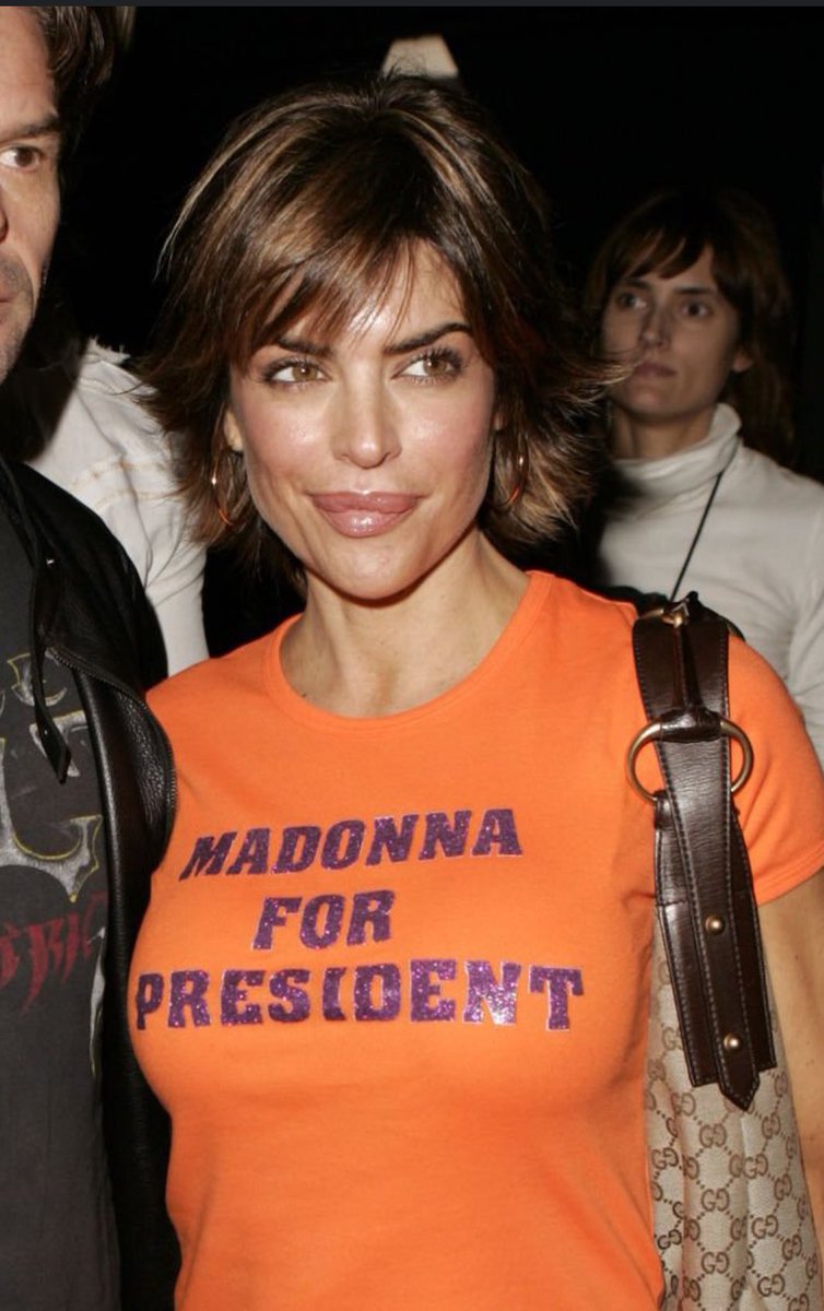 madonnasoldmore's tweet photo. https://t.co/s9qLysHgDc