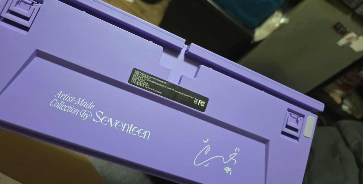 abyjane's tweet photo. WTS LFB

✨️ Wonwoo Love Packed Keyboard
complete inclusions (box, making log, postcard, PC)

₱5,000.00 + LSF✨️

RFS: Used only once!

Good condition
📍Santa Rosa Laguna/BGC
💵 Gcash/BPI
🏷 Artist Made collection AMC https://t.co/1SYIxjcIAx