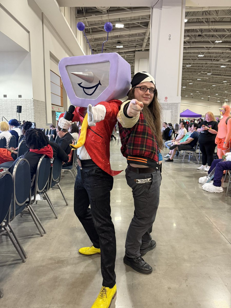 Chummycoot's tweet photo. ain’t nothing like an otakon weekend… my favorite of the year https://t.co/CnnNyW8m9V