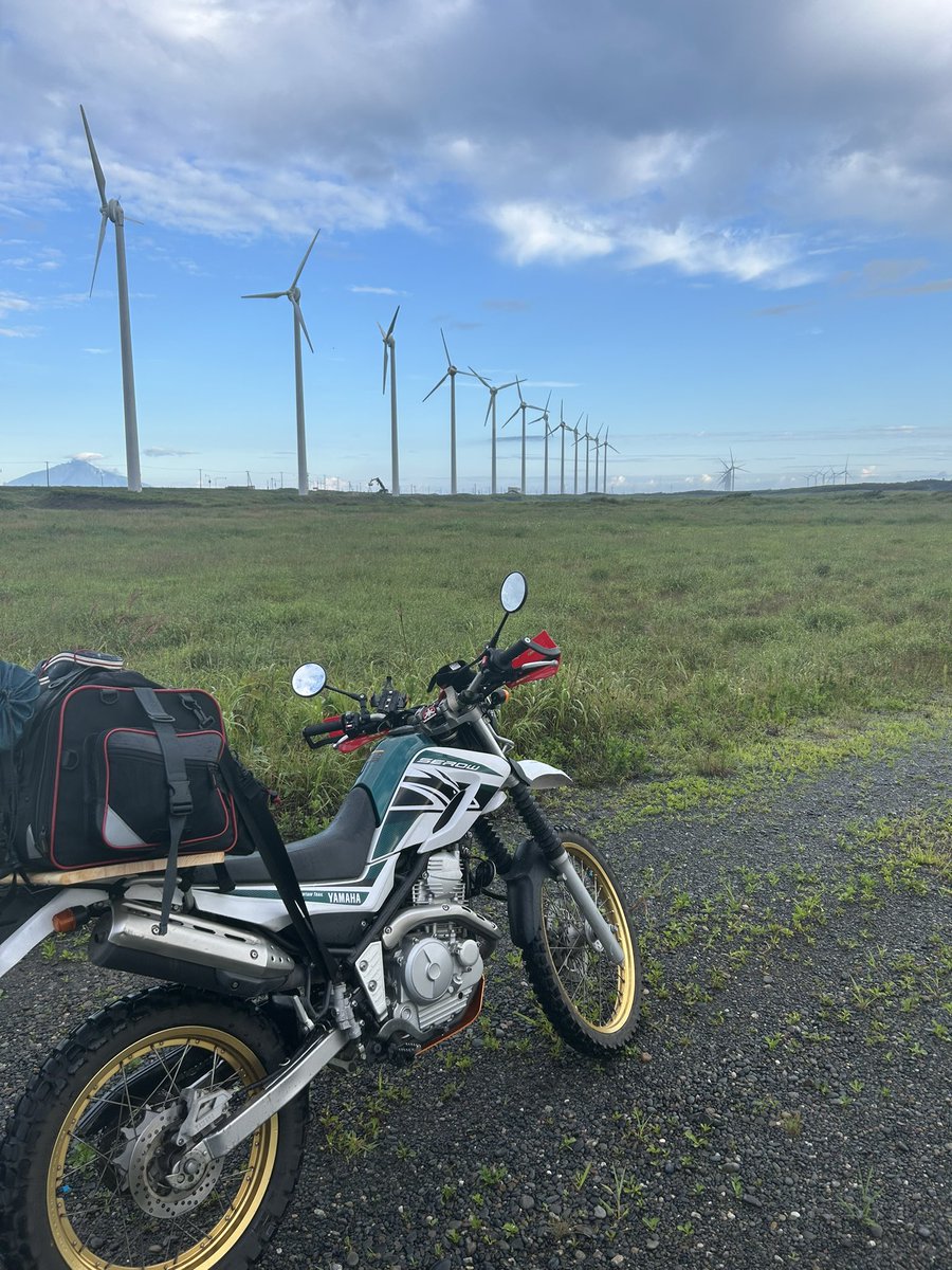 modlerrider's tweet photo. 今年も来れました。セローだと未舗装の寄り道がたのすぃー。
また来年も無事に来れますように😉 https://t.co/c2wAwaS5ZQ