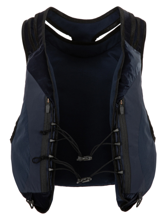dollminsoo's tweet photo. 🩵 250808 인스타그램 아이딧 박성현 상의 정보 📷
- 브랜드 : SOHC (SOMEWHERE OUTSIDE)  
- 제품명 : Trail Running Vest pack_NAVY

#IDID #아이딧 #PARK #박성현 #SOHC #SOMEWHEREOUTSIDE https://t.co/m2myGQI9tp