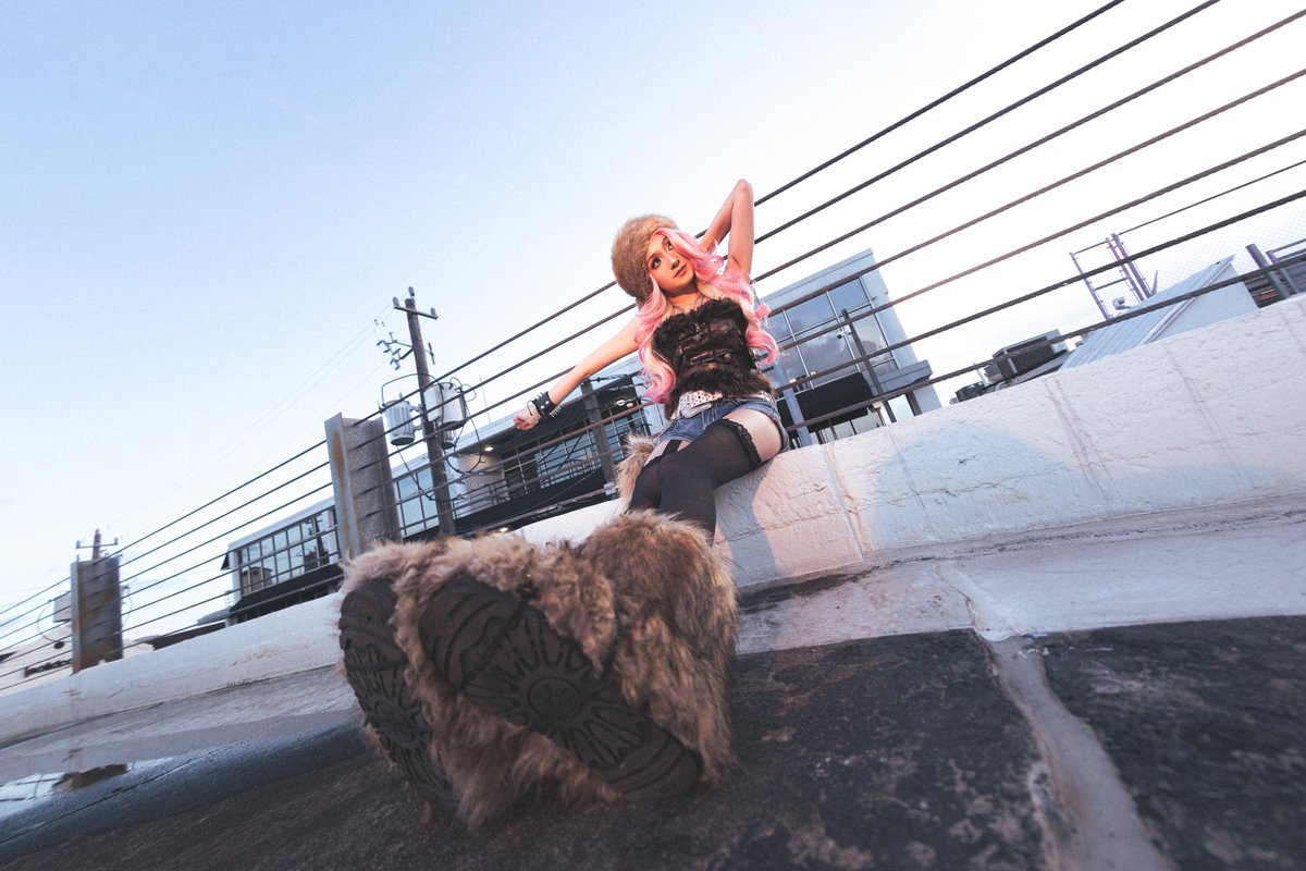 TangyTwist_'s tweet photo. first time shooting on a fisheye lens https://t.co/uEP2b68QKp