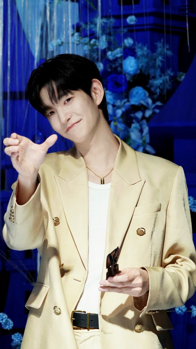 CSH_PFCN's tweet photo. 250802 HANGZHOU BRAND APPRECIATION EVENT Part.4

#차선형 #CHASUNHYUNG https://t.co/RkRFY8g6Of