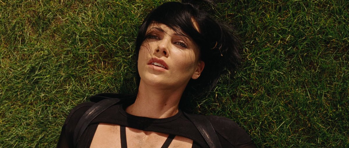 Aeon Flux (2005)