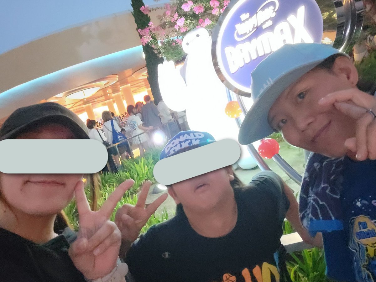 apyxorigins's tweet photo. 久しぶりのディズニー楽しかった(*  ˊ꒳ˋ*)
やっぱりディズニーはいいね💕︎
次は10月のハロウィンかな🎃
 #ディズニーランド
 #ディズニーファミリー
 #ディズニーストア 
 #ディズニー好きな人と繋がりたい https://t.co/KNDTxskWyR