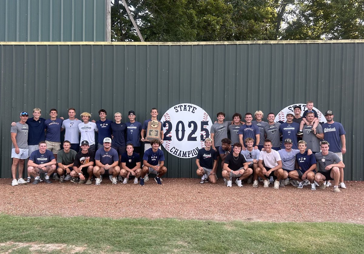 coachtatefhs20's tweet photo. ⚓️ FARRAGUT ADMIRALS BASEBALL 🏆⚾️
BALL ON THE WALL CELEBRATION 

The 2025 Class 4A State Champion Farragut Admirals Baseball Team celebrated the 14th Ball on the Wall tonight at John Heatherly Field 🏆⚾️⚓️

⁦@5StarPreps⁩ ⁦@prepxtra⁩ ⁦@AdmiralGameday⁩ https://t.co/Ik09uVkWqz