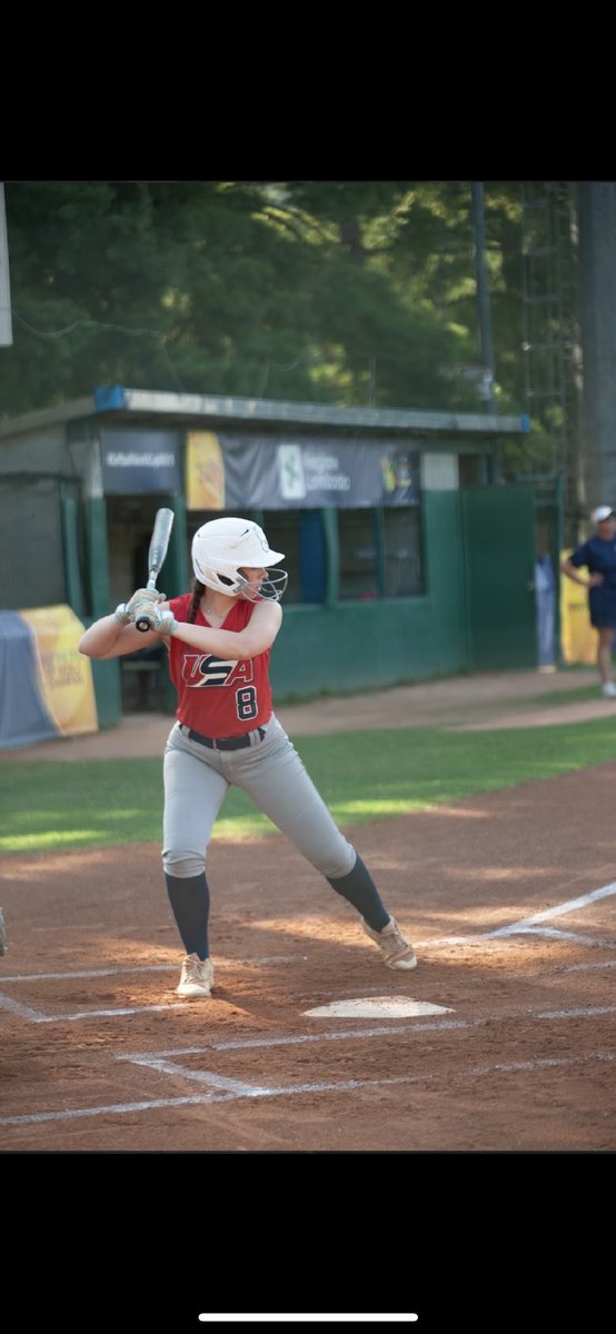 CassidyWard2029's tweet photo. What a experience! This was one of the most memorable things I’ve ever done and I’m so greatful for the opportunity. I met some of my best friends on this trip and got to work with amazing college coaches! Never in a million years would I have thought I would be able to do this. https://t.co/WSbEzebD4m