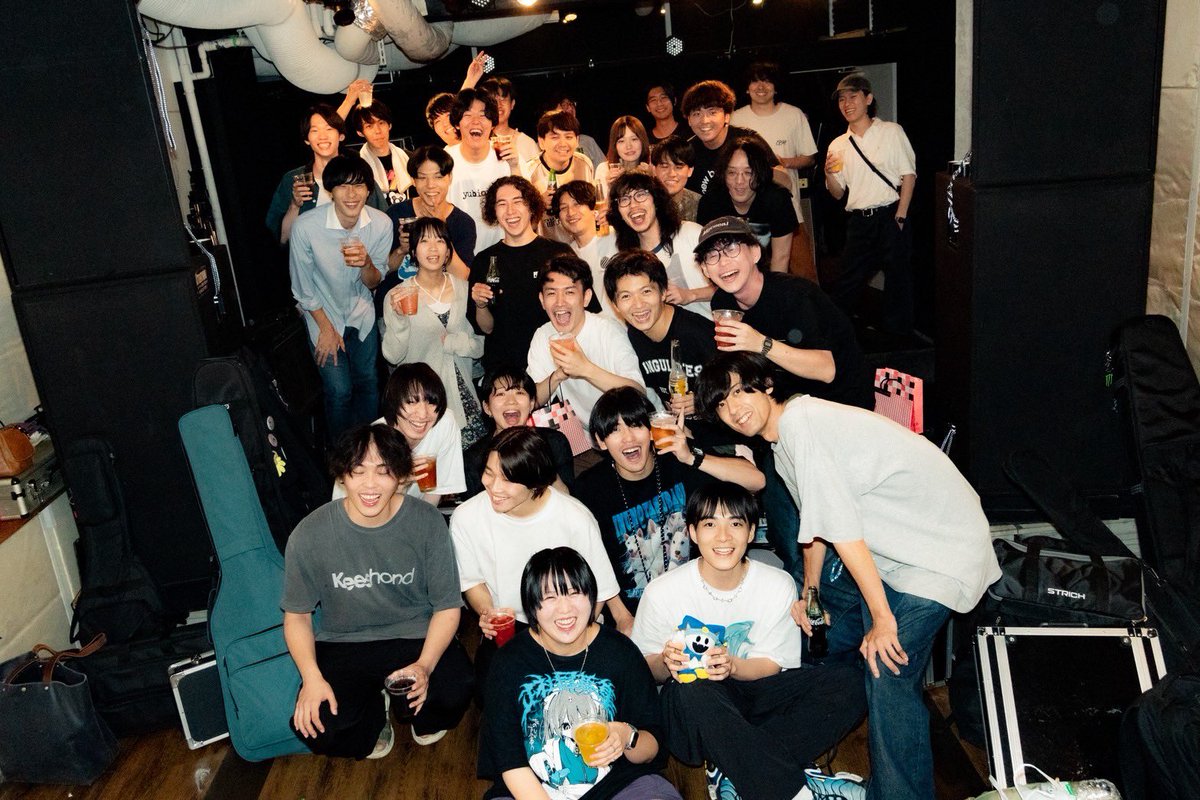 仙台BIRDLAND有難うございました〜
長丁場で出し切った感ありましたが充実していたと思いますb
演者観客含め遠方からの方々も御礼申し上げます！
またどうぞ〜

記述
文化の破壊者
悪人正機
火葬場街
薄暮