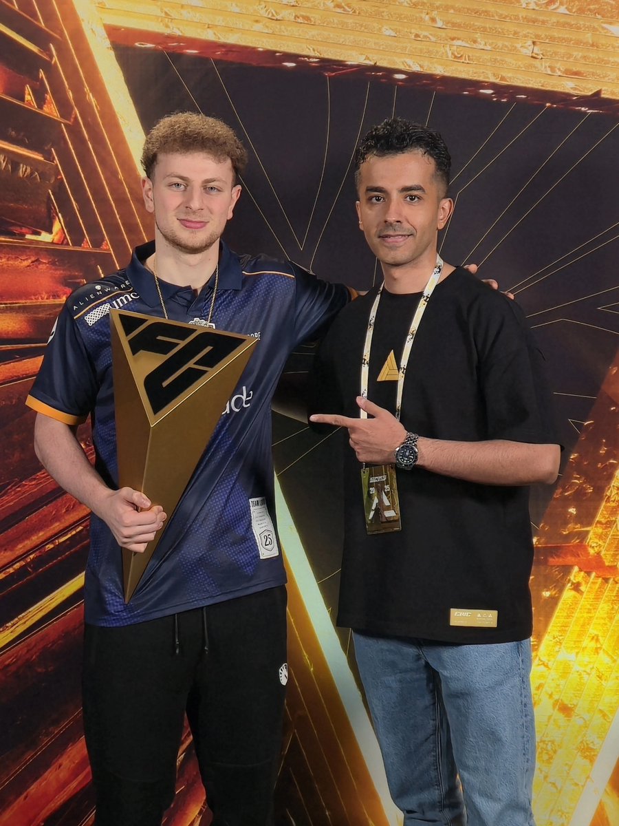 Congratulations to the Two-time World Champion <a href="/ManuelBachoore/">Manuel Bachoore</a> 🏆🏆 🇳🇱