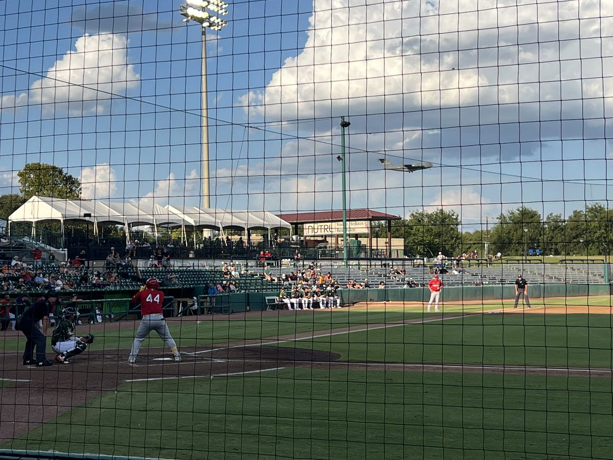 4017Crimson's tweet photo. Game 2 of the #2025baseballtour @missionsmilb https://t.co/ZAtILlhqci