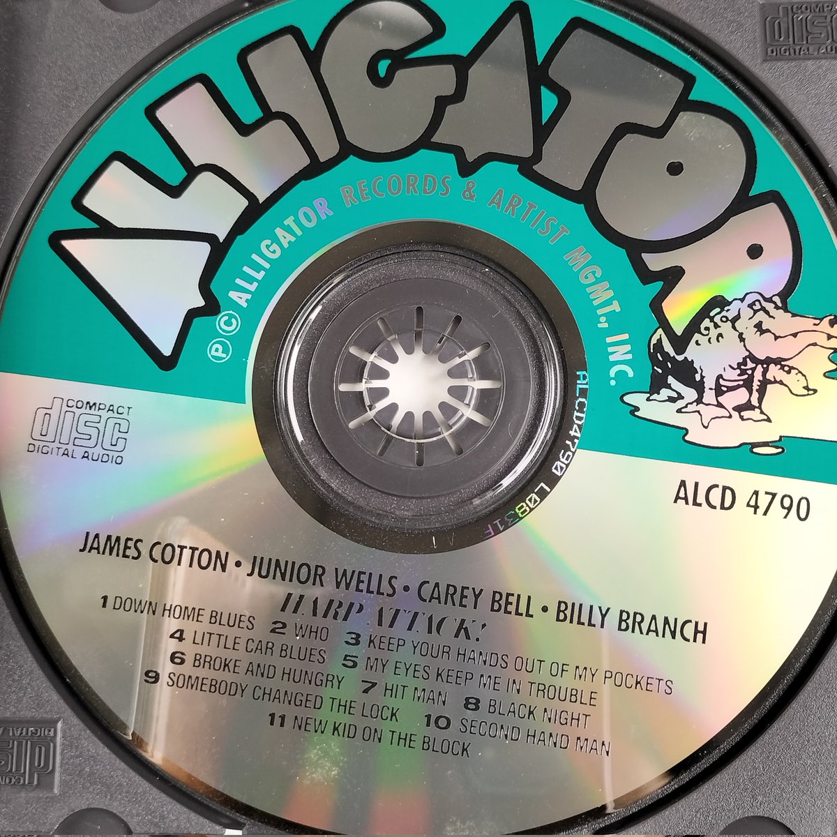 Toyskameta's tweet photo. 本日の出勤BGMは
James Cotton, Junior Wells, Carey Bell, Billy Branch – Harp Attack!
でした
マーズアタックより6年も前なんだぞ…(関係ない)
#出勤BGM #jamescotton #juniorwells #careybell #billybranch #harpattack https://t.co/YC8SEd4l2A