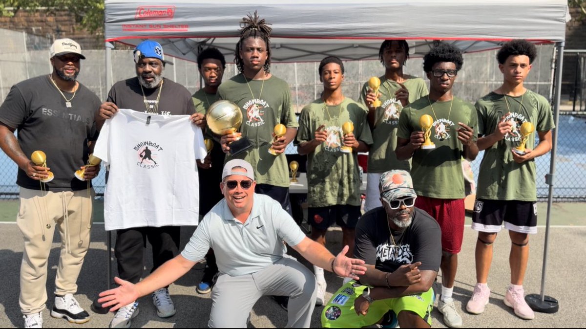 CarterNies's tweet photo. Congratulations to team @BNICE_Projects for winning the @ShowboatClassic this year! 

Props to all the sponsors for doing right by some amazing kids @BeamerBntlyBenz @FramesonChain @vitatvprovideo @Jaycode86 @Smartzworld @NFTENERGYDRINKS @QUAKEYOFFICIALX 
@BNICE_Projects 
@YetiTechMOB 
@BabyPenguClub