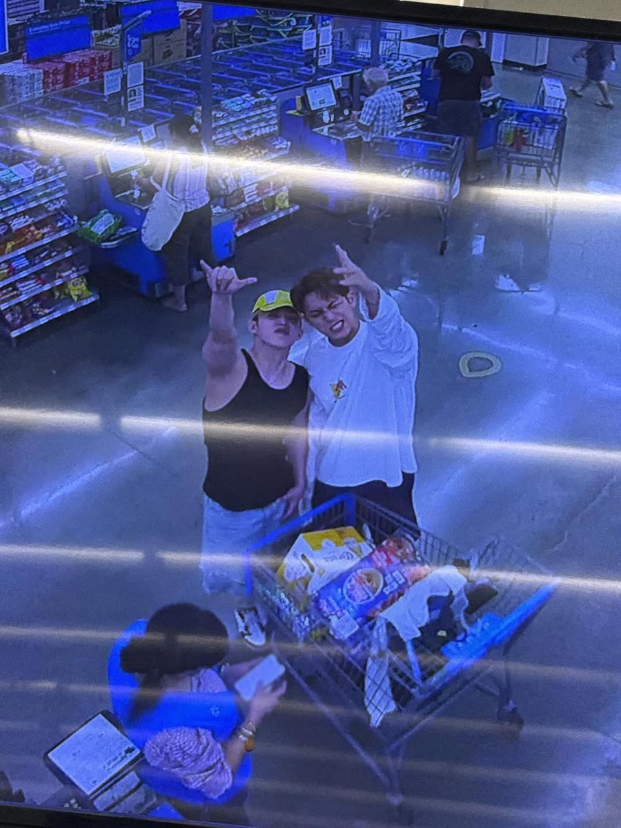 me_and_gyu_'s tweet photo. AAAAAHHHHH GYUCHEOL UNIT IS COMING

Neither my brain nor my wallet is ready—but for Mingyu and Scoups? I should be. https://t.co/ROanmhU4am