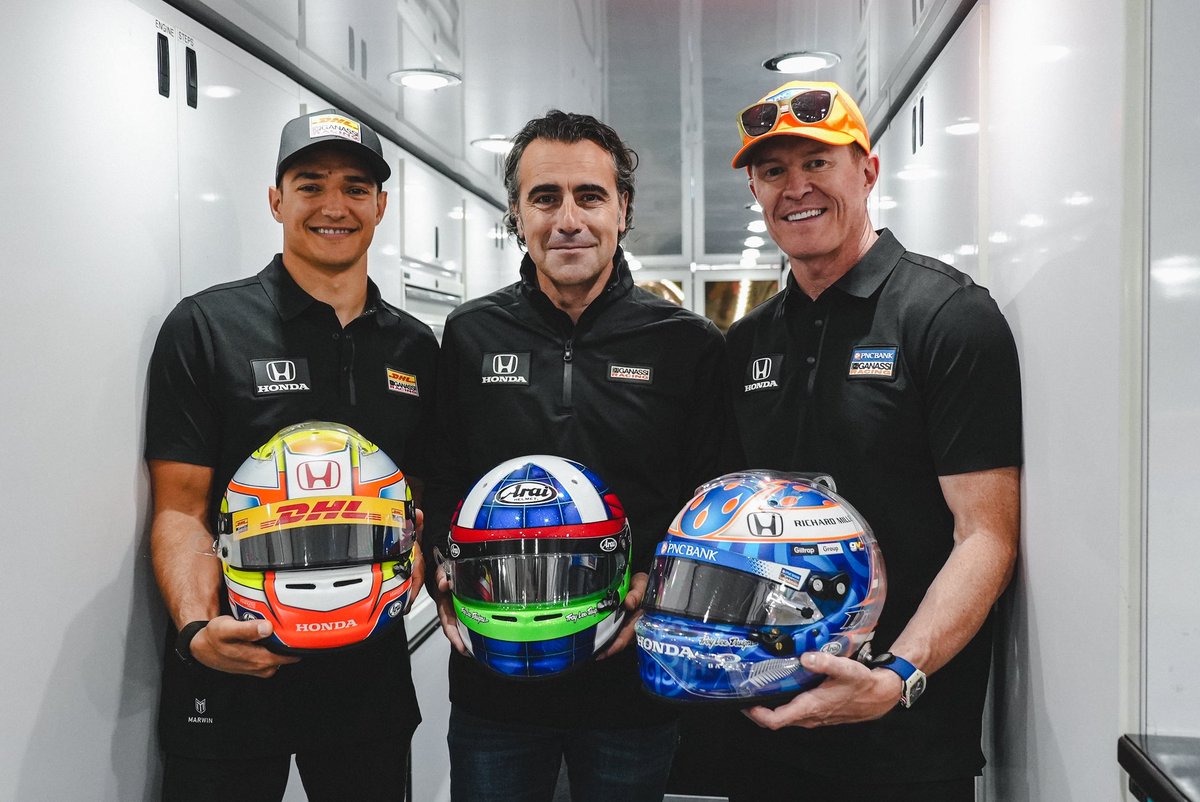 CGRTeams's tweet image. 14 @IndyCar championships right here. 
One Team, #OneGoal.