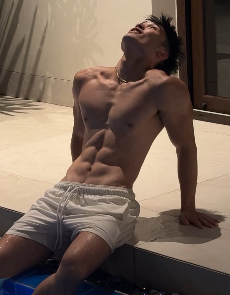 dailyhotdudes's tweet photo. Man Crush Monday 
Javi Lorenzana 
💪 https://t.co/9CUzdwatHi