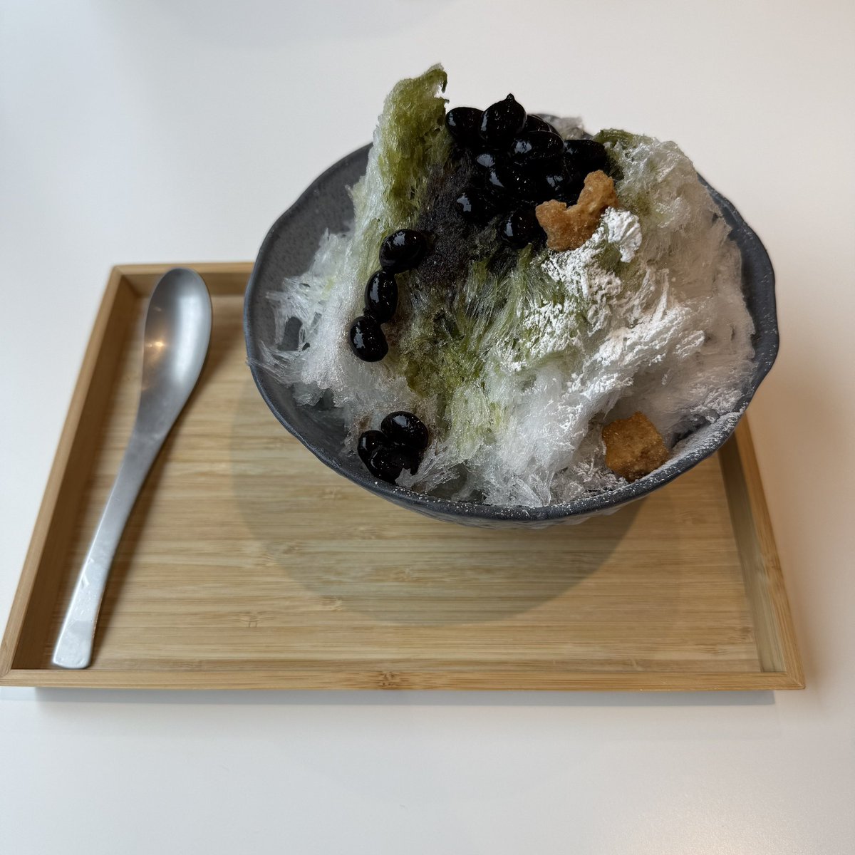 風船の日🎈加齢で聴力が心配になりますがマイペースでポタオデを楽しみたいと思います🙂こちらは前日の天ぷら&amp;板そばと宇治金時かき氷の中にソフトクリームIN🍧🍦