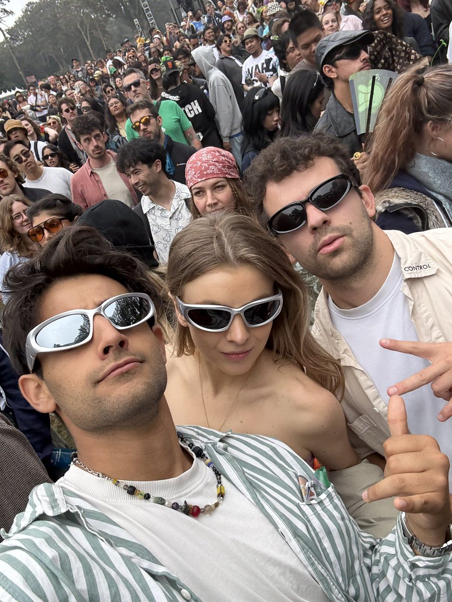 Zach Dive tweet media