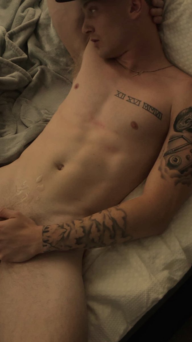 southern_hunk tweet picture