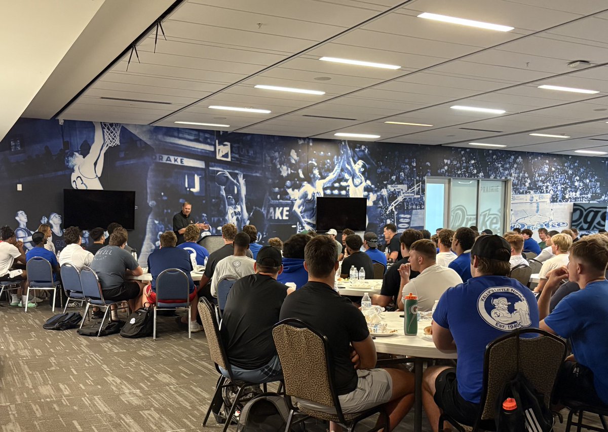 Drake Football tweet media