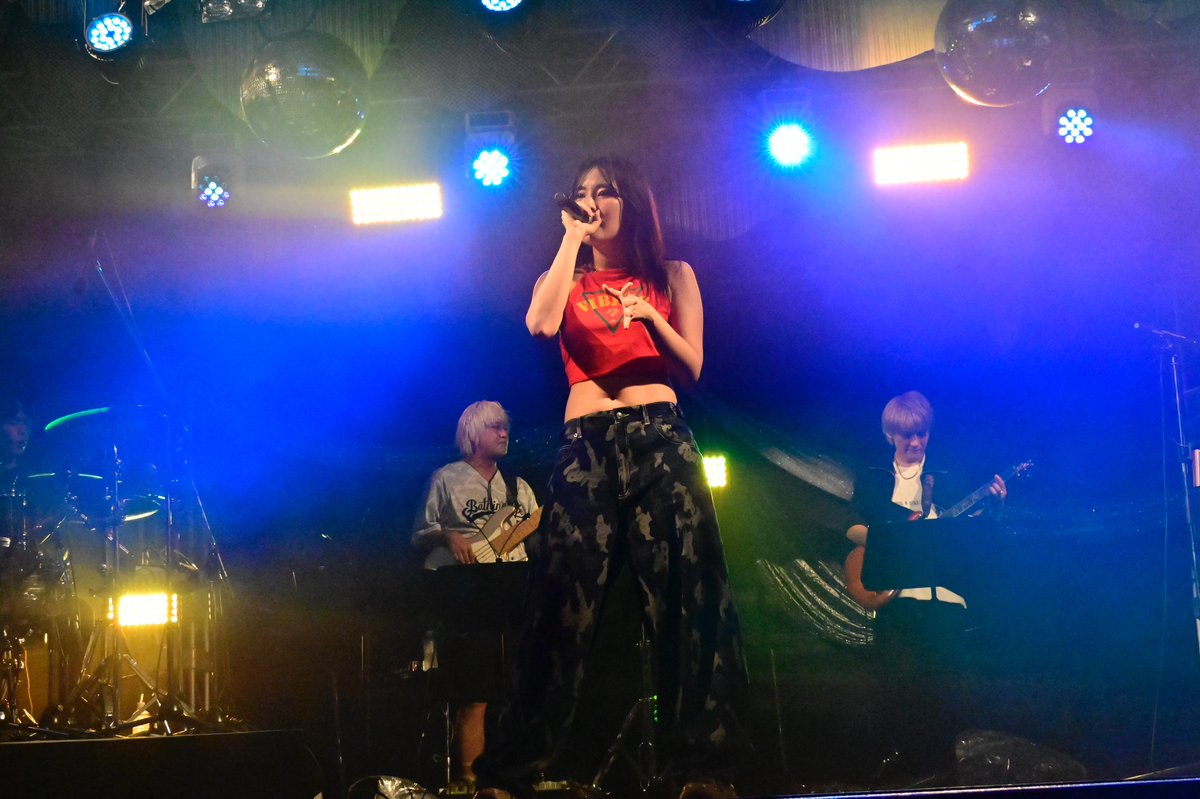 luckyfm_fes's tweet photo. 【SetList + Live Photos】冨岡 愛
LuckyFes'25
HILLS STAGE 8/10(日)  18:40〜
▶︎https://t.co/dY6nmIwd4X

【SetList】
1. アイワナ
2. ジェラシー
3. グッバイバイ
4. 愛 need your love
5. HEART BEAT
6. 恋する惑星「アナタ」

@tomiokaai_1006 
#冨岡愛 https://t.co/YFepEzoHt3
