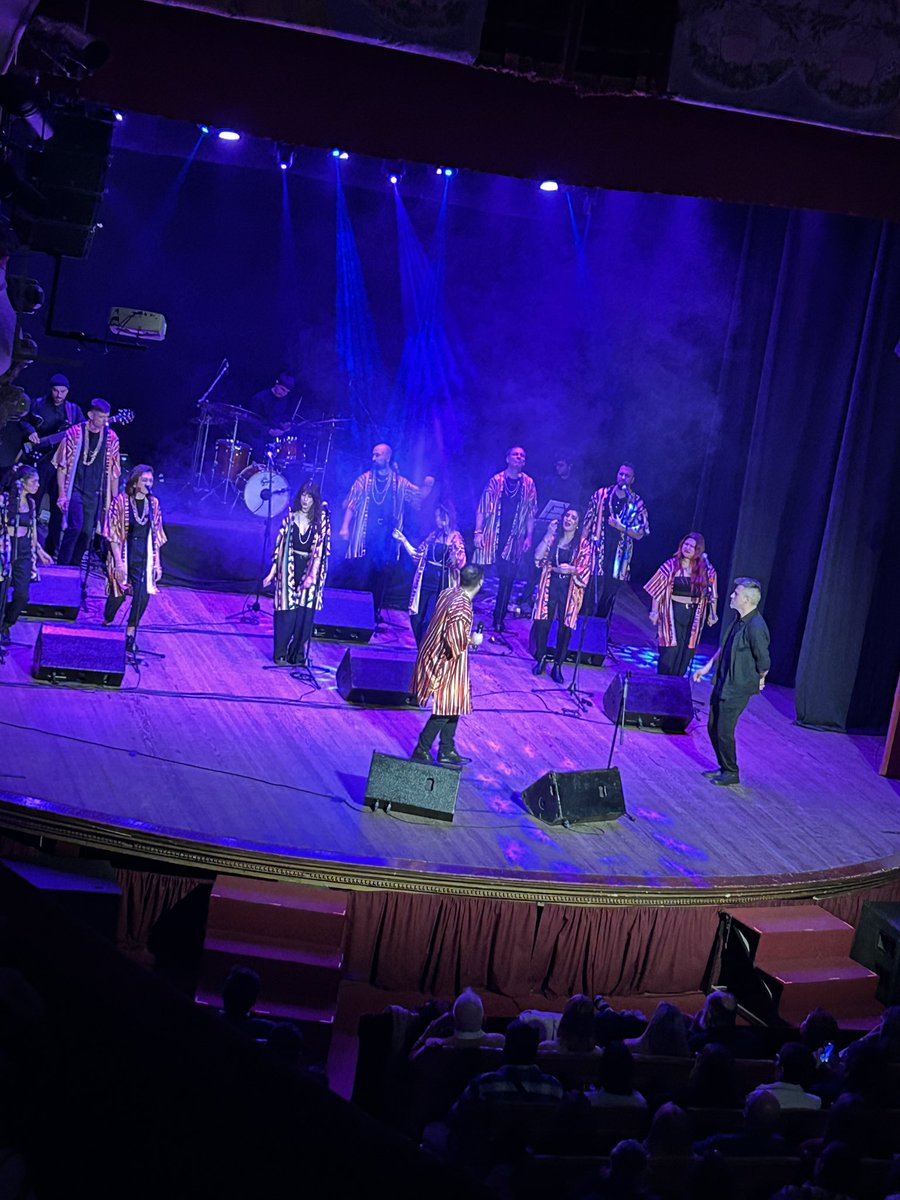 Hermosa noche de  Gala Aniversario 117 Teatro San Nicolás @mistysoulchoir @ricardodarioprimo @ricardoprimoysushistorias #sannicolas #snciudad <a href="/ricardodprimo/">Ricardo Primo</a>