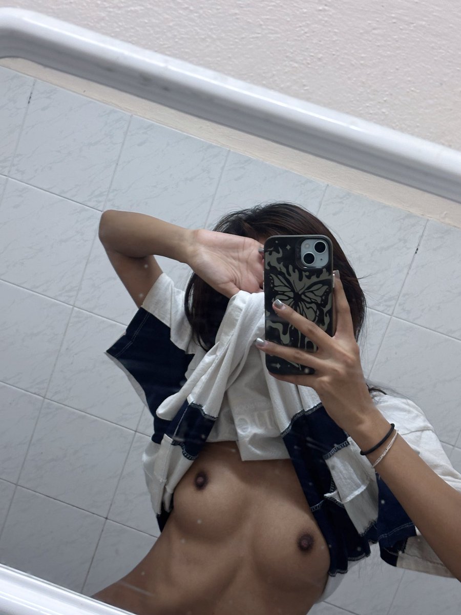 เอานมมาฝากตอนเช้าาา