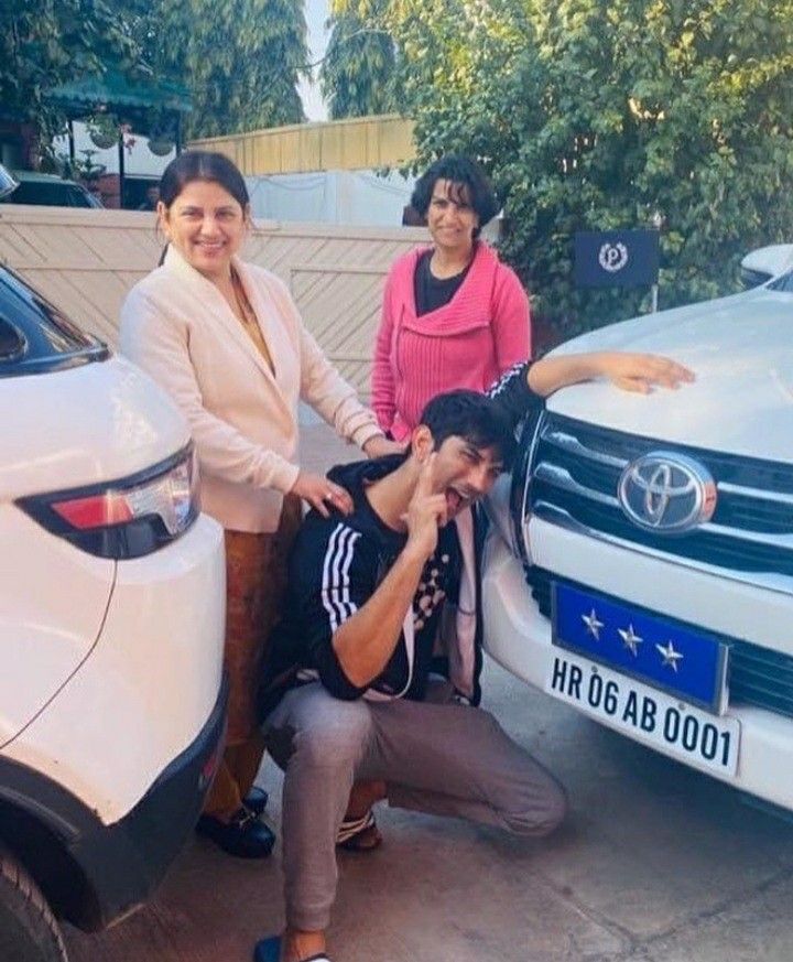 Ssr Team (@ssrssrteam) on Twitter photo Sushant Singh Rajput & Disha Salian ko Justice kab milegi?
SSR Sisters Awaiting Justice
<a href="/PMOIndia/">PMO India</a>
<a href="/CBIHeadquarters/">Central Bureau of Investigation (India)</a>
<a href="/HMOIndia/">गृहमंत्री कार्यालय, HMO India</a>
Justice for Disha Salian
Justice for Sushant Singh Rajput Sushant Singh Rajput & Disha Salian ko Justice kab milegi?
SSR Sisters Awaiting Justice
<a href="/PMOIndia/">PMO India</a>
<a href="/CBIHeadquarters/">Central Bureau of Investigation (India)</a>
<a href="/HMOIndia/">गृहमंत्री कार्यालय, HMO India</a>
Justice for Disha Salian
Justice for Sushant Singh Rajput