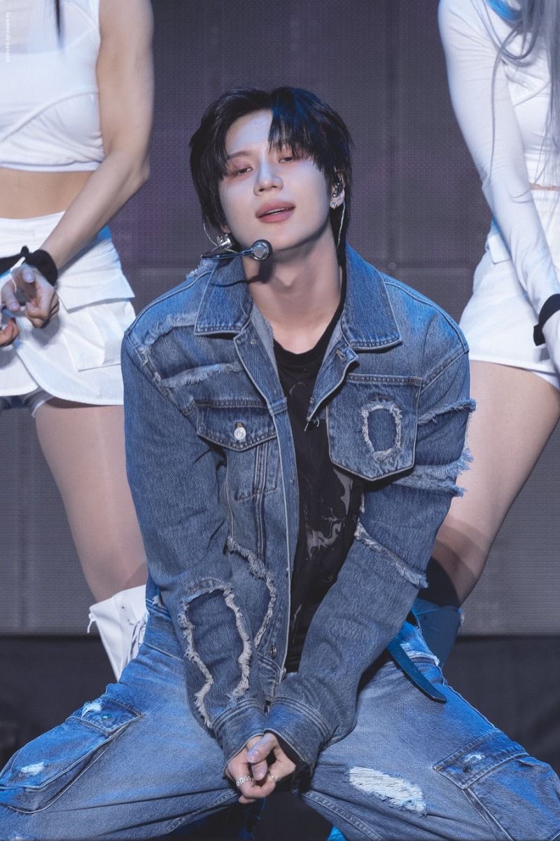 taemgallery's tweet photo. 🤍 #TAEMIN #태민 #テミン #泰民 https://t.co/7To1ICAylu