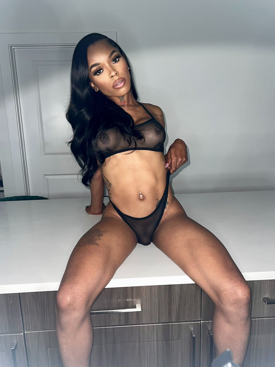 BigDaddyStixxx's tweet photo. i know you wanna eat it off the bone 🫦 https://t.co/nrjIHqnuVE