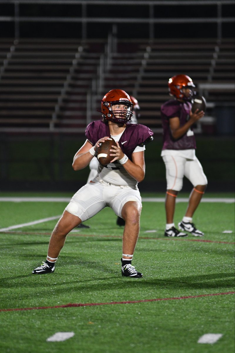 Thanks to all of the football families, friends, administrators, fans, and the Dog Pound for helping us make our 7th Annual Midnight Madness practice a huge success. 

Photos Credit: Mrs. Witcher