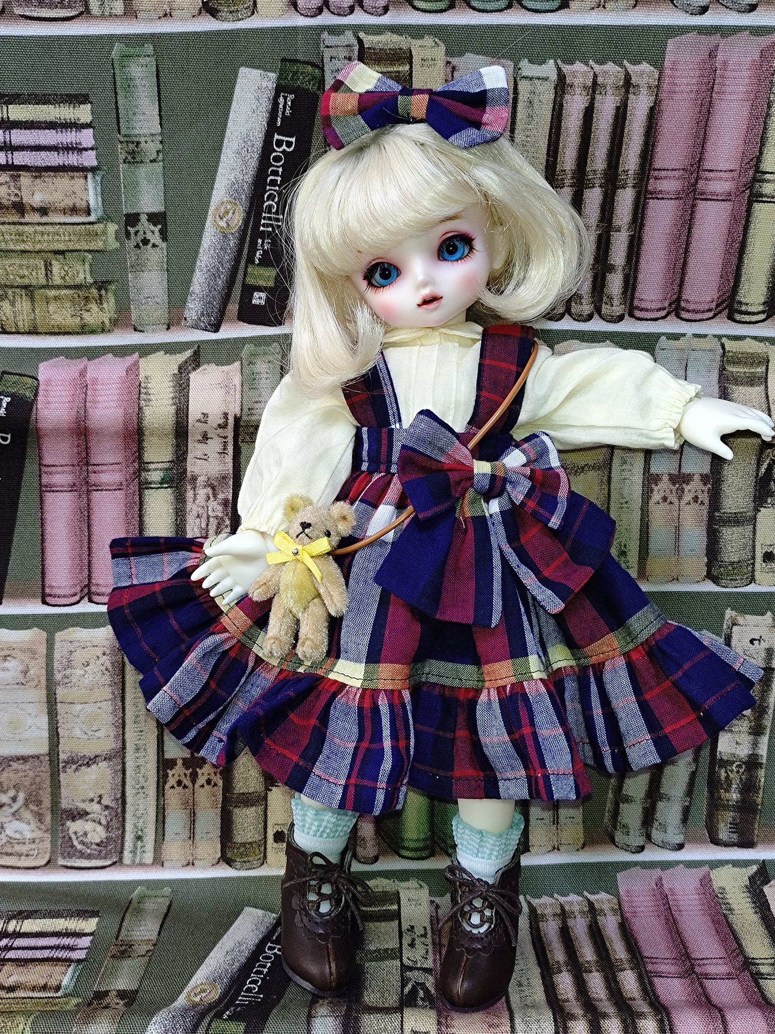 A f u k o(ドール) on X: 
