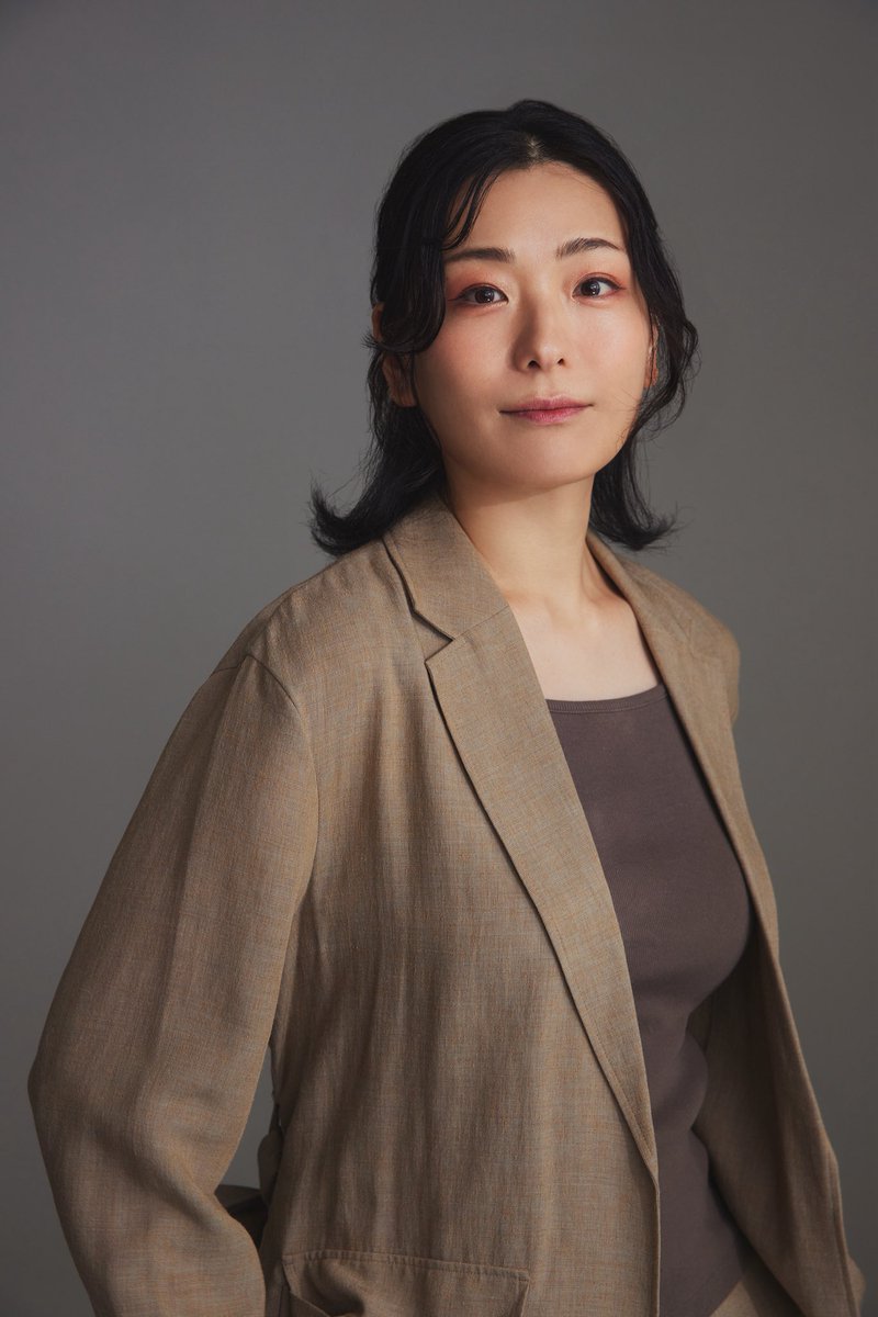 宣材が新しくなりました！長くお休みをいただいていた後だったので、カメラ前でど緊張🫨色々な表情を引き出していただけて嬉しかったです！
HPには別写真載ってます🗒️
crg.jp/actors-ayumi-e…

撮影: <a href="/tatsuya_nkgw/">tatsuya nakagawa/中川達也</a>