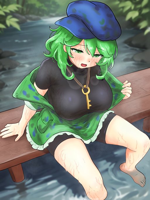 #山の日は山城たかねの日 
川で涼む山城たかねちゃん 