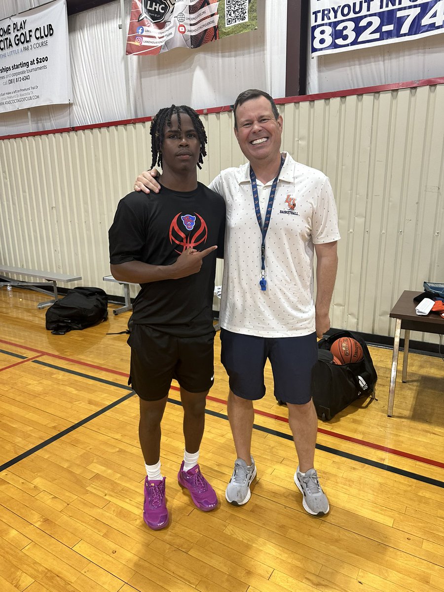 Midway Basketball (@midwayhoops) on Twitter photo π SR <a href="/AntwonWillis7/">Antwon Willis</a> represented Midway at <a href="/LangstonLionMBB/">Langston University Menβs Basketball</a> π Elite Camp today. Proud of the work heβs putting in! πΎπ₯ π SR <a href="/AntwonWillis7/">Antwon Willis</a> represented Midway at <a href="/LangstonLionMBB/">Langston University Menβs Basketball</a> π Elite Camp today. Proud of the work heβs putting in! πΎπ₯
