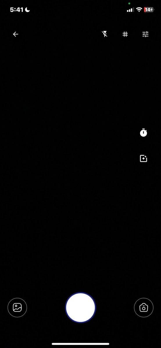 nasermetani's tweet photo. Story UI: Before ➡️ After ✨(not live yet)
Now with:
⏱ Timer
💡 Flash on/off
🔄 Switch front/back
🔍 Zoom & unzoom
🎥 Hold to record video
🎨 Sleeker design
More coming soon… 🚀 https://t.co/7uB3ydPfYm