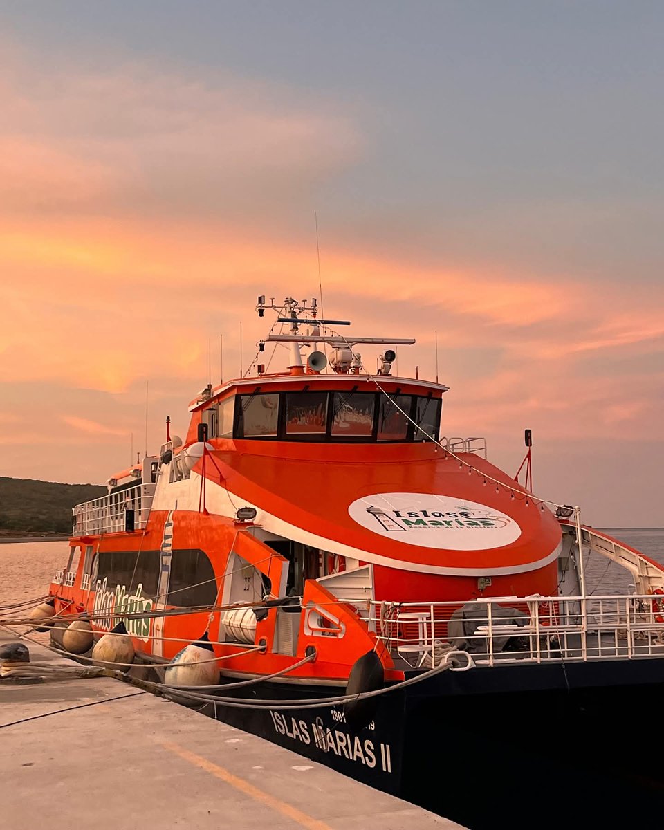 CarolinaGomezA's tweet photo. #AsiponaPuertoVallarta anunció que próximamente se inaugurará la ruta marítima a las #IslasMarías, a donde actualmente solo se puede llegar desde #SanBlas o #Mazatlán
#Turiimar
#PuertoVallarta #Jalisco
#Travel #Mexico
https://t.co/nHPuu6Z4hF https://t.co/uLDnEPKLEG