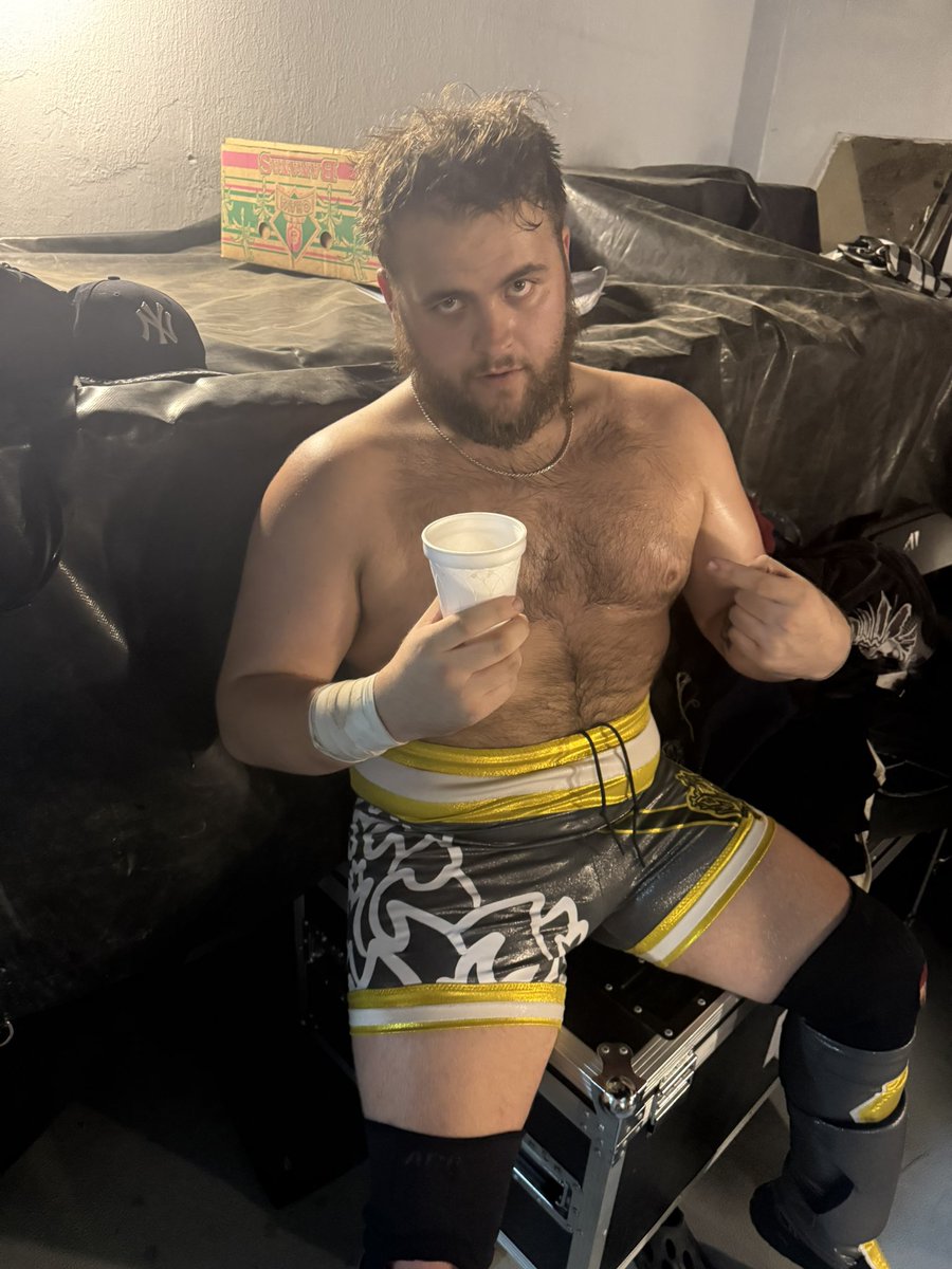 THE 2025 EXPO CATTLE FAIR CUP WINNER 🙏🏻❤️

Im beat and tired and need a beer.