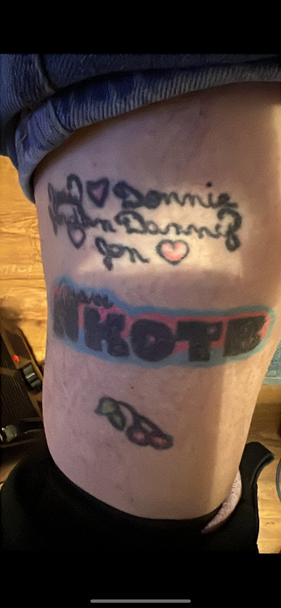renay_rile77487's tweet photo. #Blockheadforlife https://t.co/XMoTlC6KlM